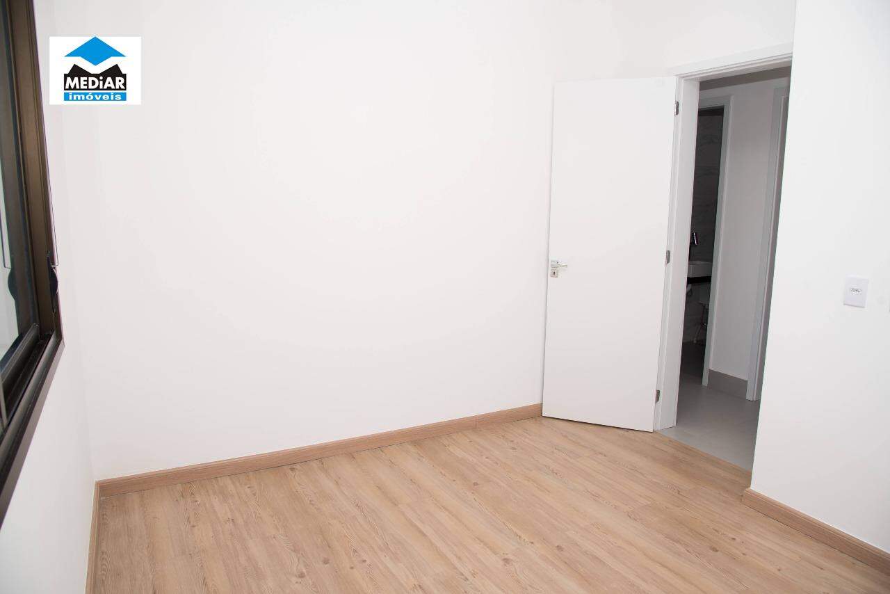 Apartamento à venda com 2 quartos, 141m² - Foto 21