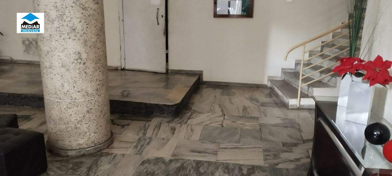 Apartamento à venda com 3 quartos, 150m² - Foto 16