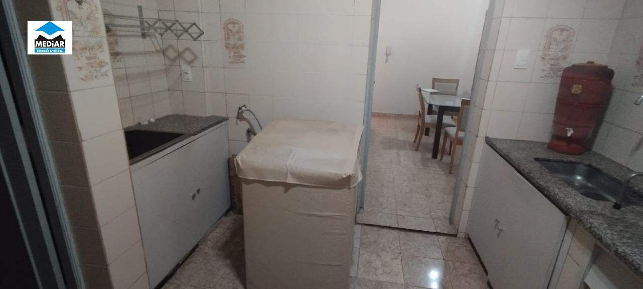 Apartamento à venda com 3 quartos, 150m² - Foto 9