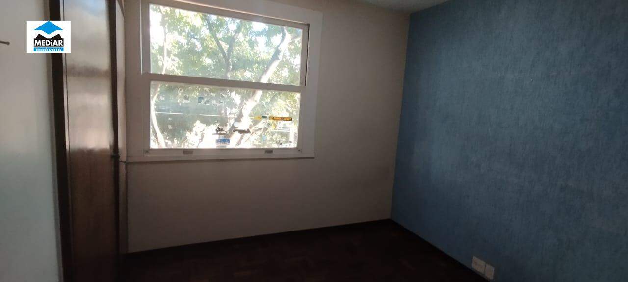 Apartamento à venda com 4 quartos, 190m² - Foto 14