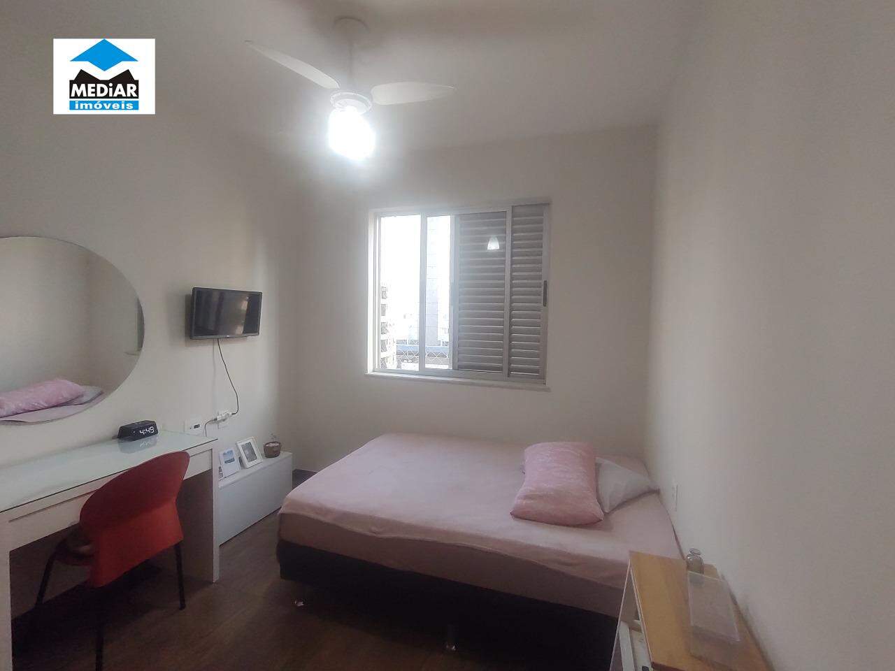 Apartamento à venda com 3 quartos, 83m² - Foto 11