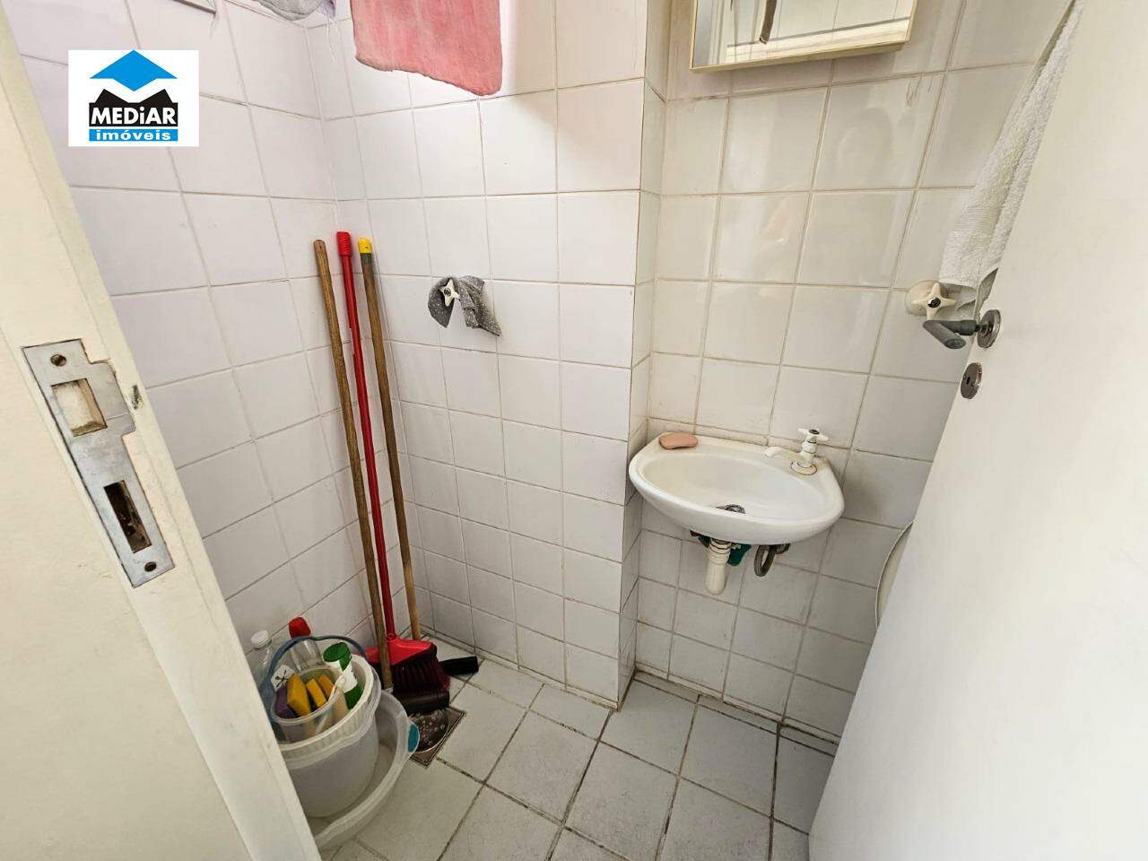 Apartamento à venda com 3 quartos, 100m² - Foto 7