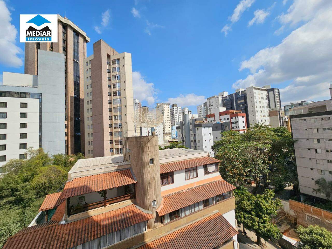 Apartamento à venda com 3 quartos, 100m² - Foto 11