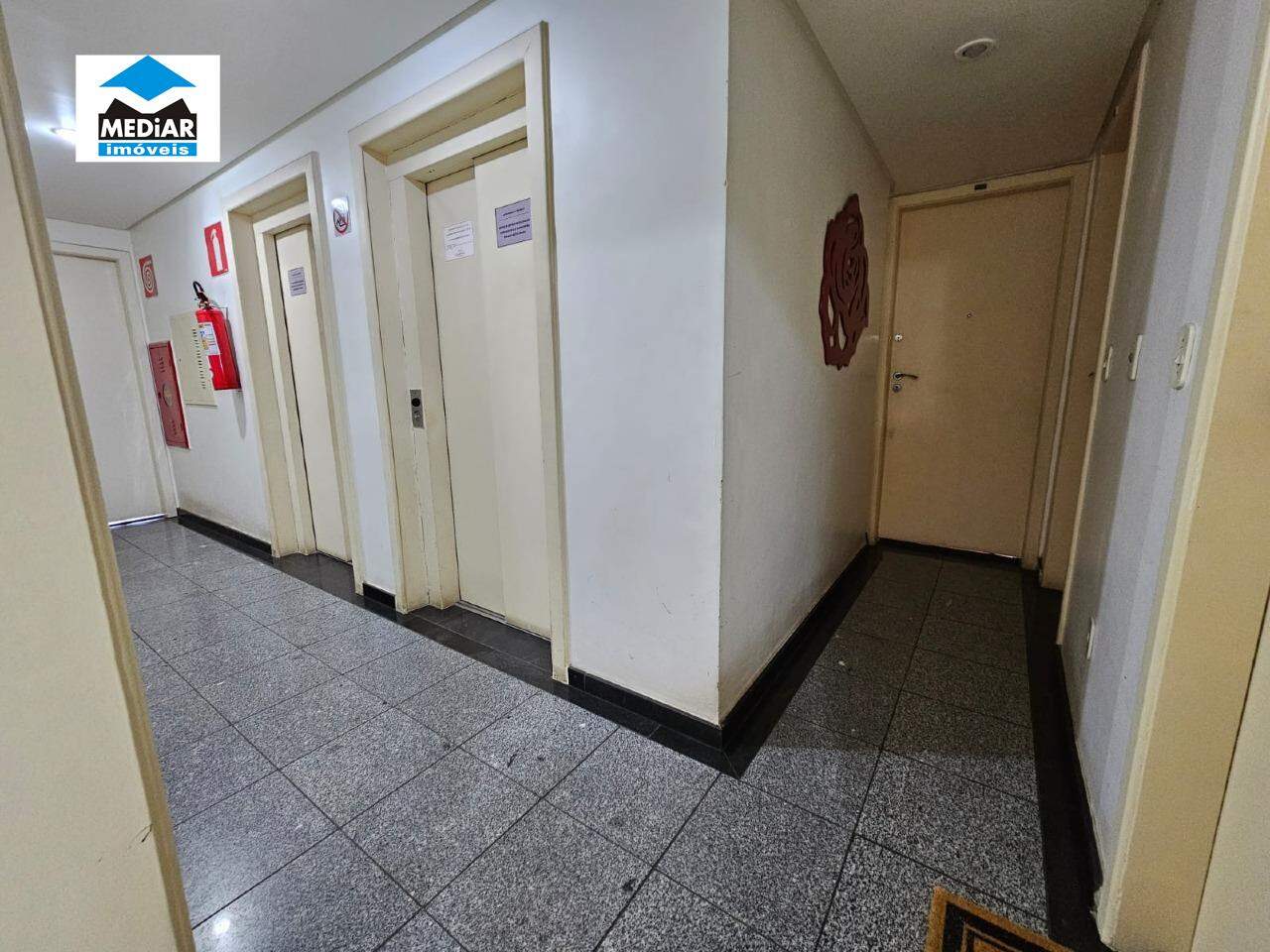 Apartamento à venda com 3 quartos, 100m² - Foto 19