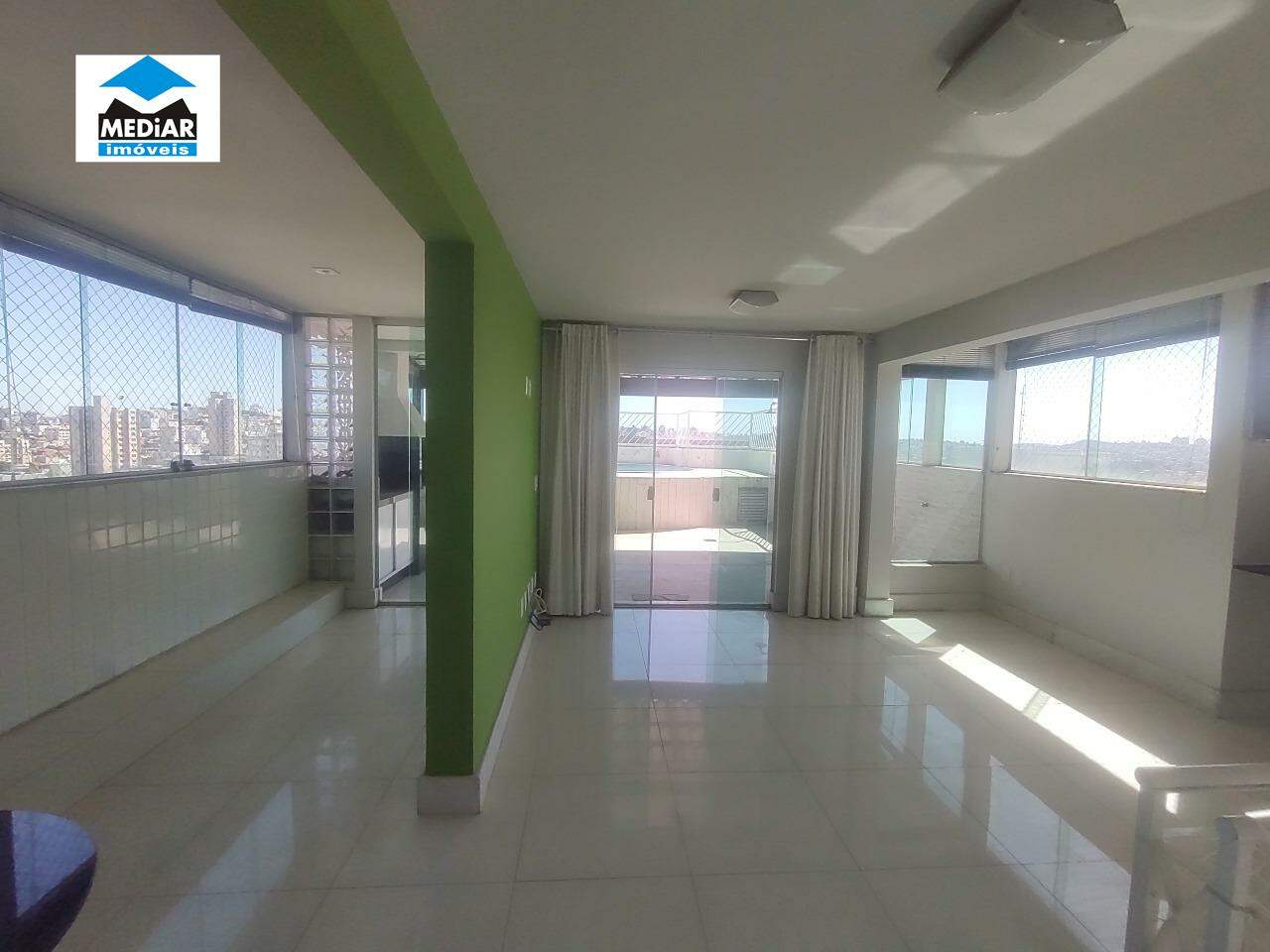 Cobertura à venda com 3 quartos, 170m² - Foto 4