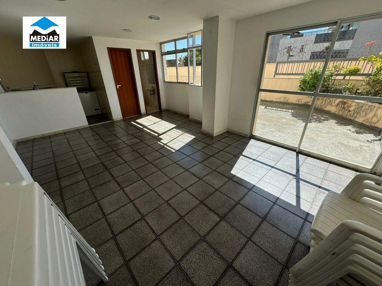 Apartamento à venda com 2 quartos, 62m² - Foto 16