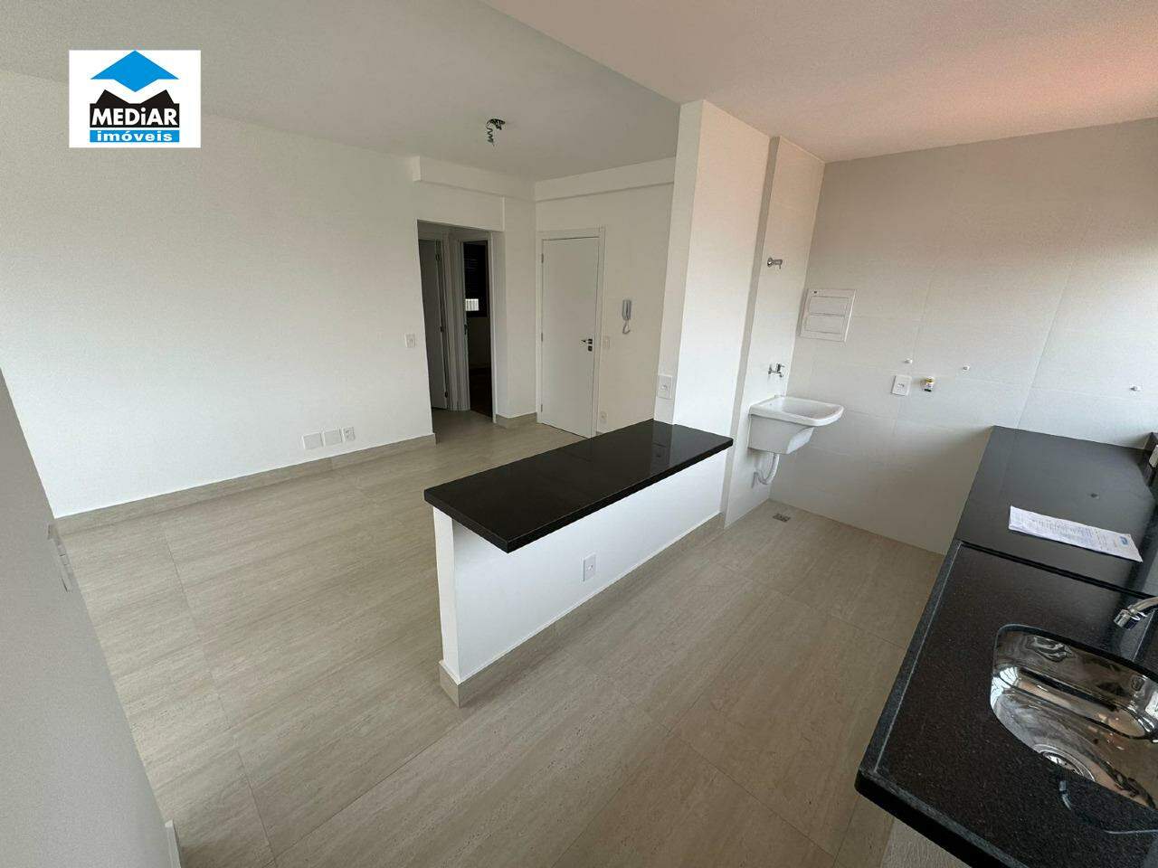 Apartamento à venda com 2 quartos, 64m² - Foto 12