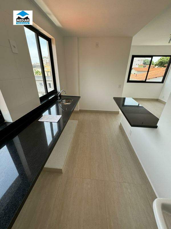 Apartamento à venda com 2 quartos, 64m² - Foto 14