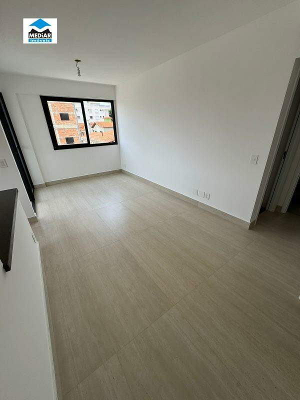 Apartamento à venda com 2 quartos, 64m² - Foto 19