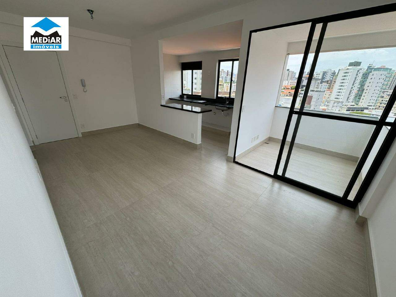 Apartamento à venda com 2 quartos, 64m² - Foto 20