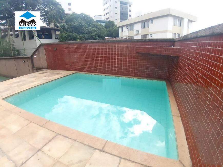 Apartamento à venda com 4 quartos, 140m² - Foto 22