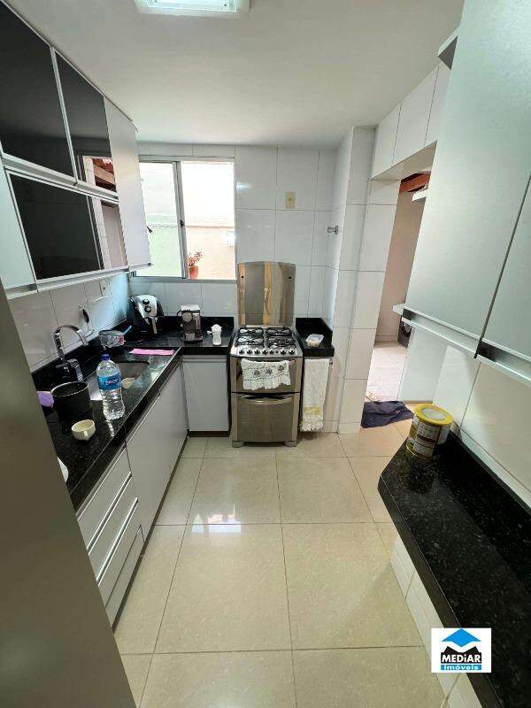 Apartamento à venda com 3 quartos, 141m² - Foto 18