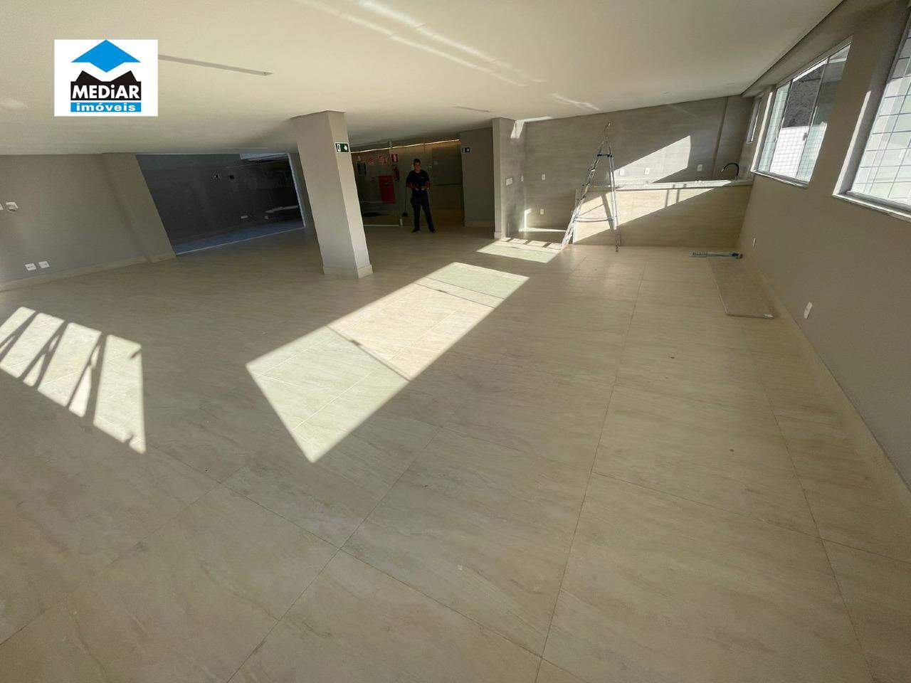 Apartamento à venda com 3 quartos, 75m² - Foto 19