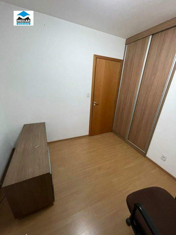 Apartamento à venda com 4 quartos, 118m² - Foto 9