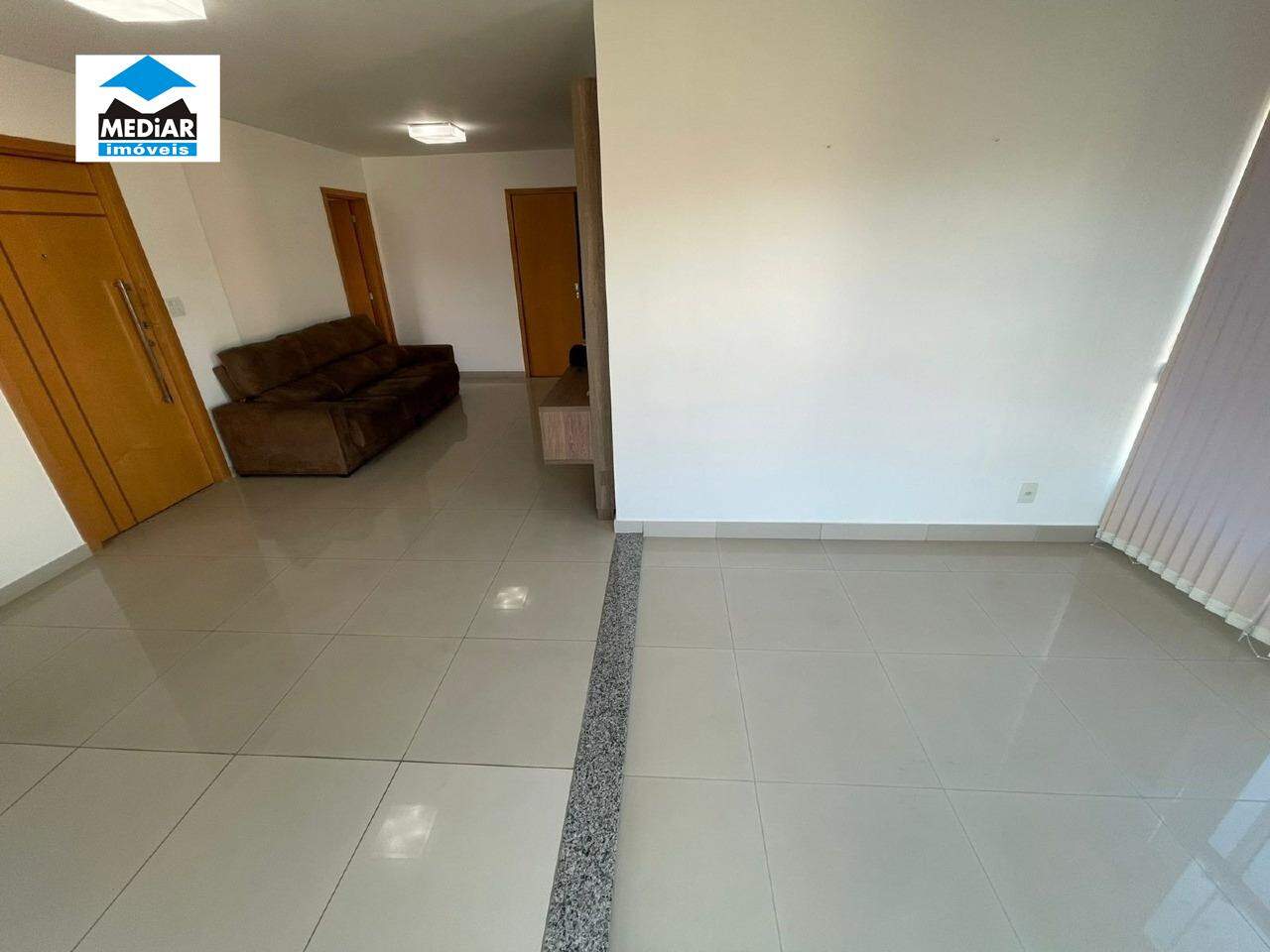 Apartamento à venda com 4 quartos, 118m² - Foto 7