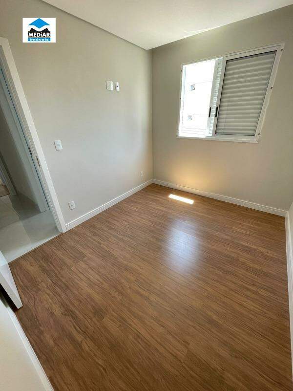 Apartamento à venda com 3 quartos, 79m² - Foto 13