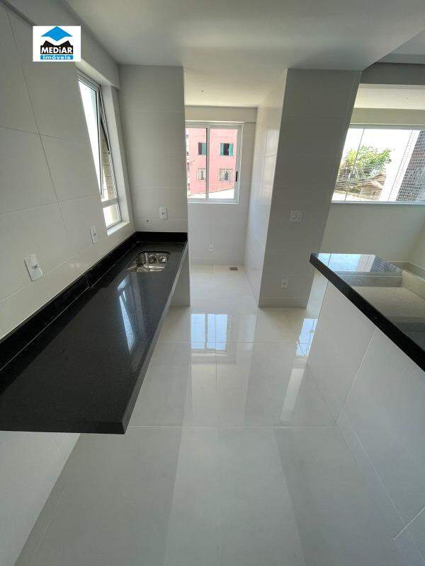 Apartamento à venda com 3 quartos, 79m² - Foto 17