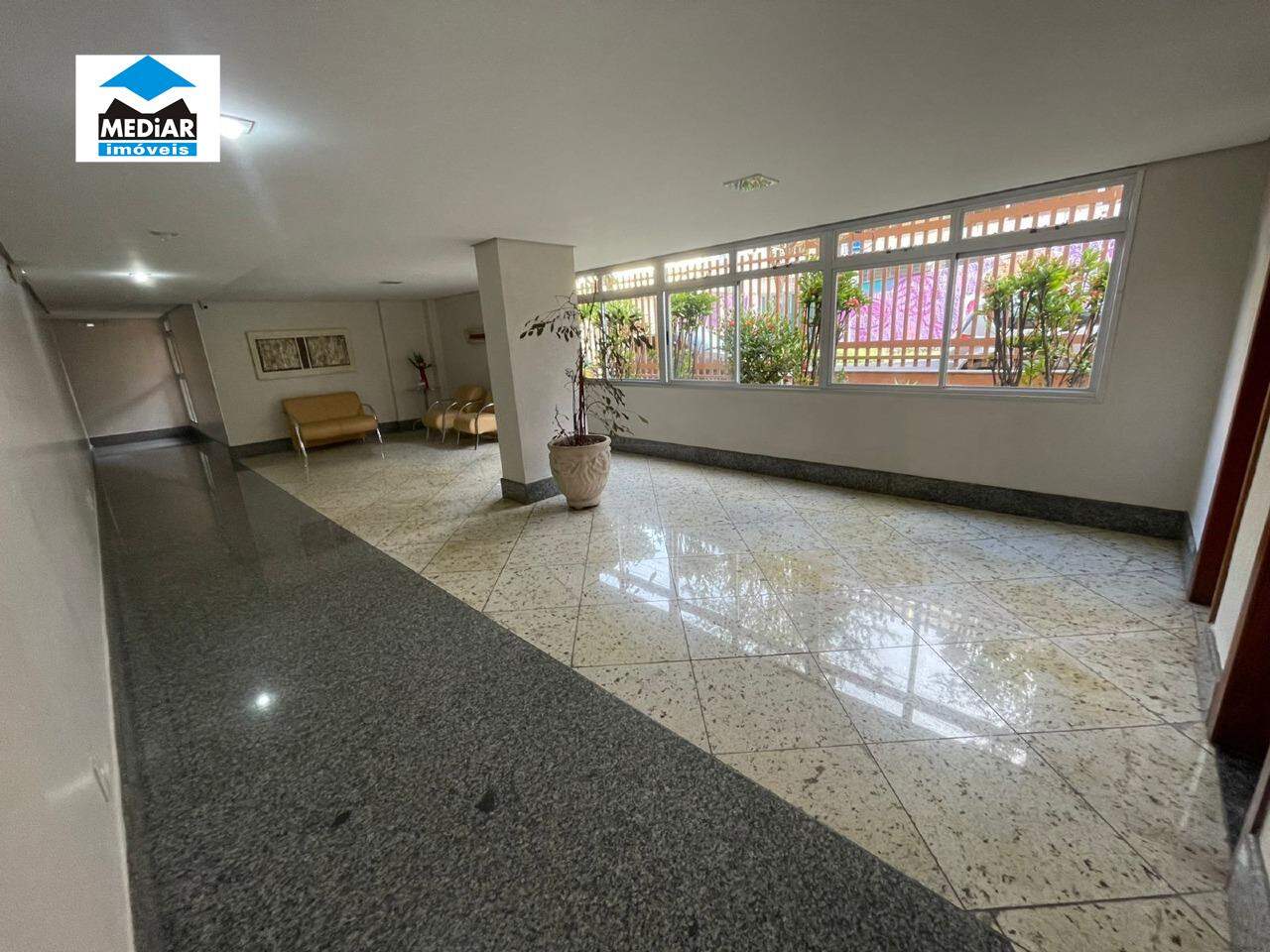 Cobertura à venda com 3 quartos, 240m² - Foto 25