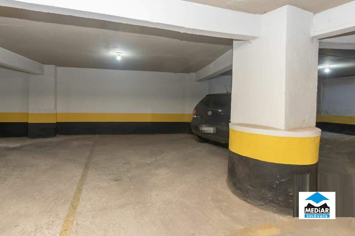 Apartamento à venda com 4 quartos, 180m² - Foto 21