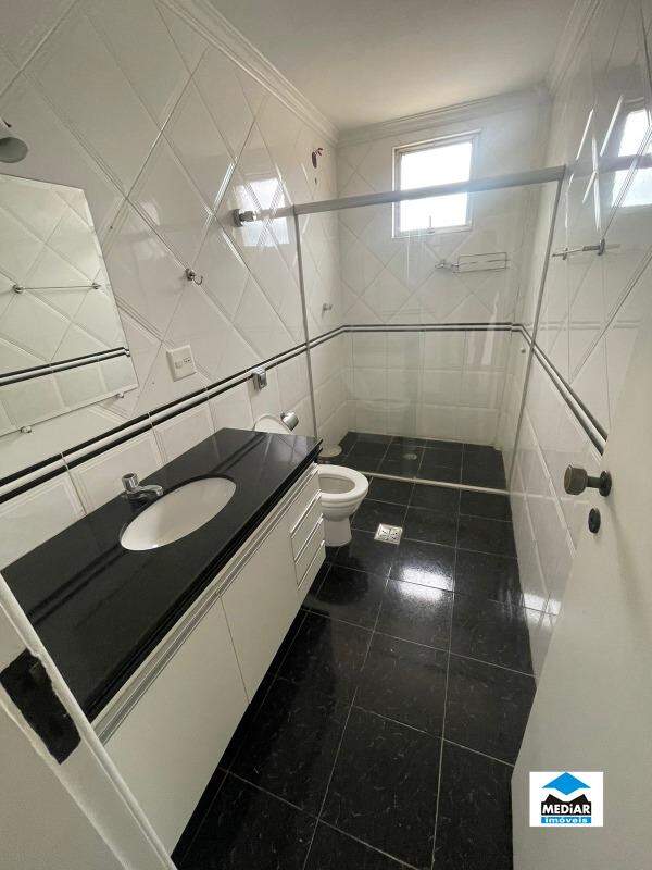 Apartamento à venda com 4 quartos, 180m² - Foto 14