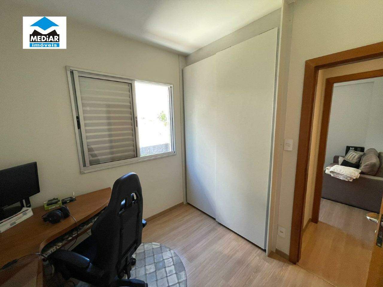 Apartamento à venda com 3 quartos, 94m² - Foto 18