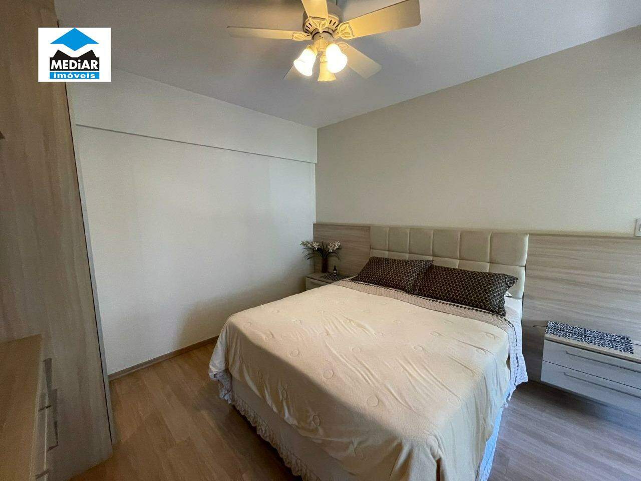 Apartamento à venda com 3 quartos, 94m² - Foto 6