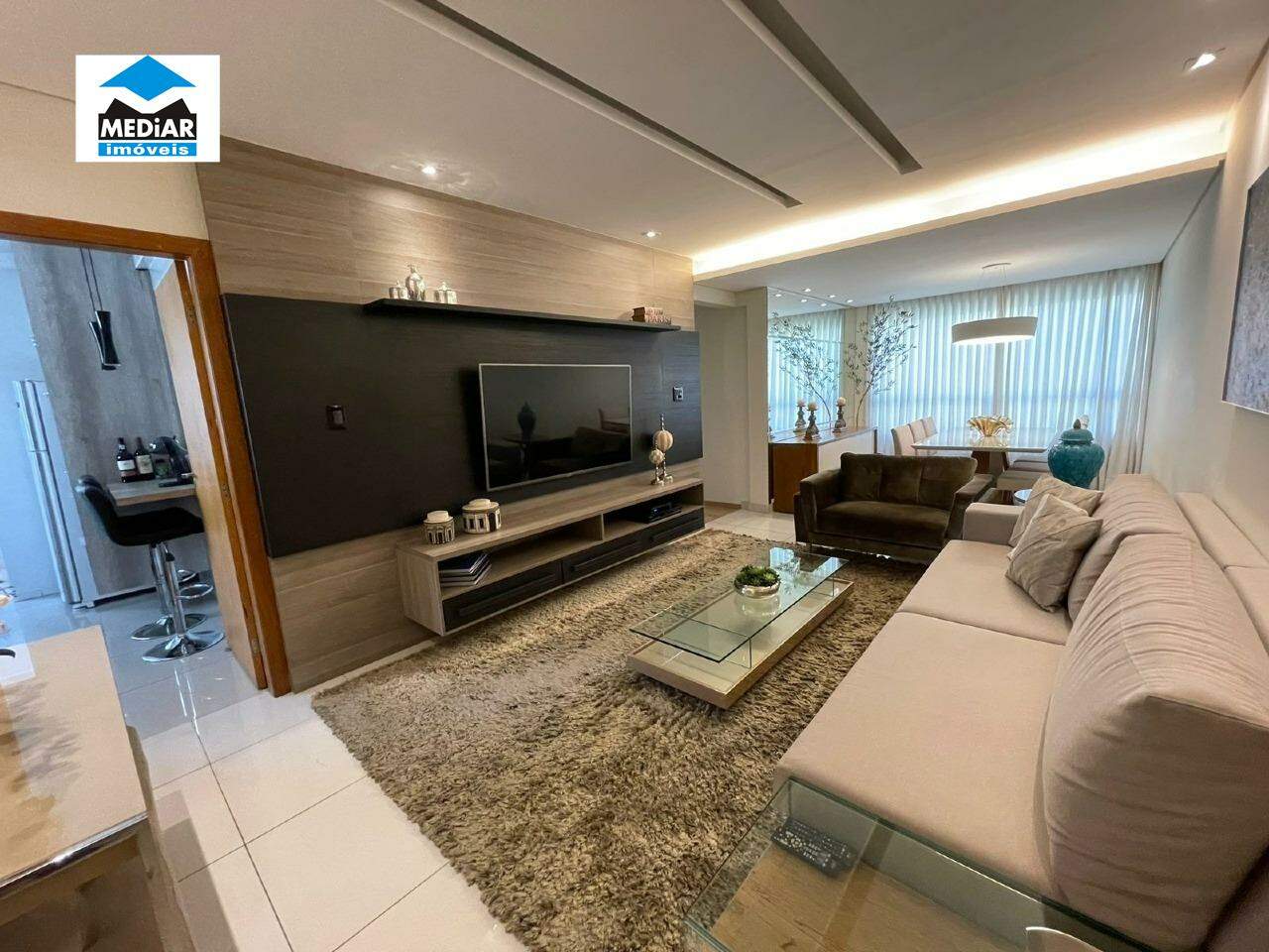 Apartamento à venda com 3 quartos, 94m² - Foto 11