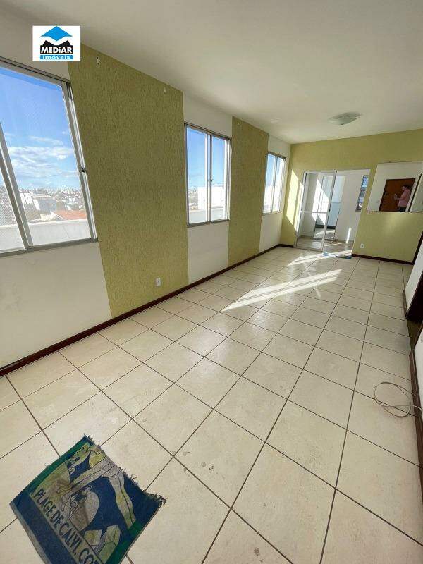 Cobertura à venda com 3 quartos, 147m² - Foto 2