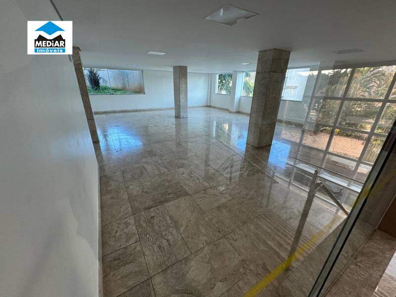 Apartamento à venda com 4 quartos, 157m² - Foto 17