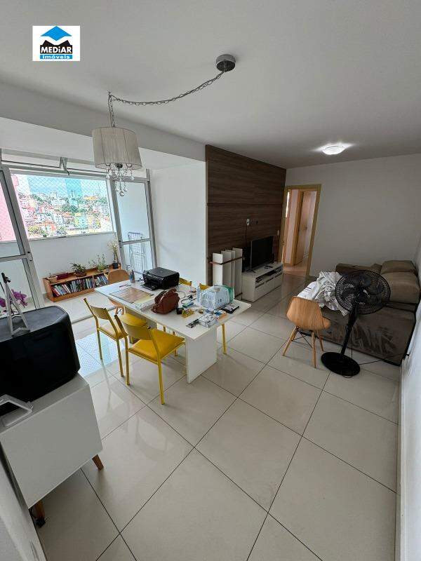 Apartamento à venda com 3 quartos, 89m² - Foto 1