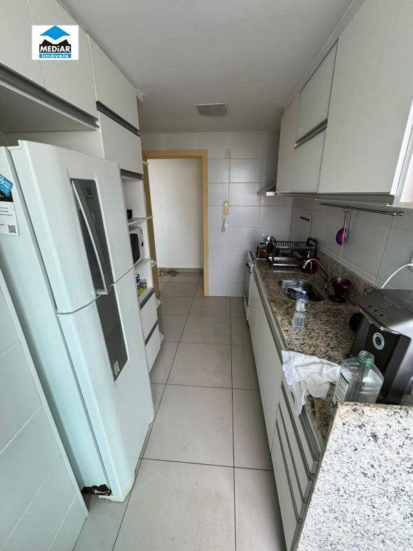 Apartamento à venda com 3 quartos, 89m² - Foto 19