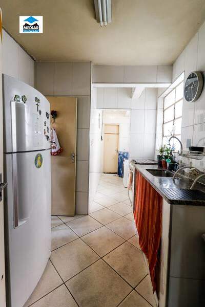 Apartamento à venda com 2 quartos, 74m² - Foto 10