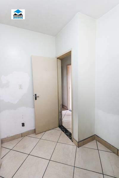 Apartamento à venda com 2 quartos, 74m² - Foto 8