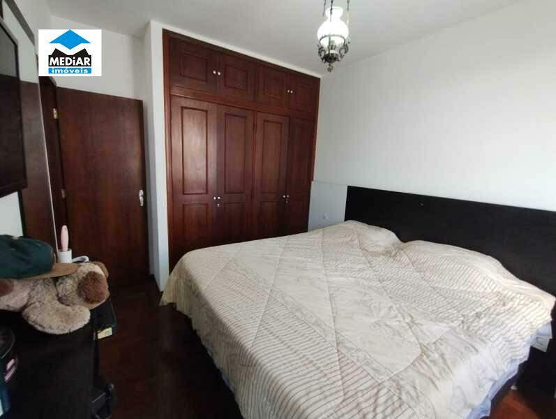 Apartamento à venda com 2 quartos, 90m² - Foto 5