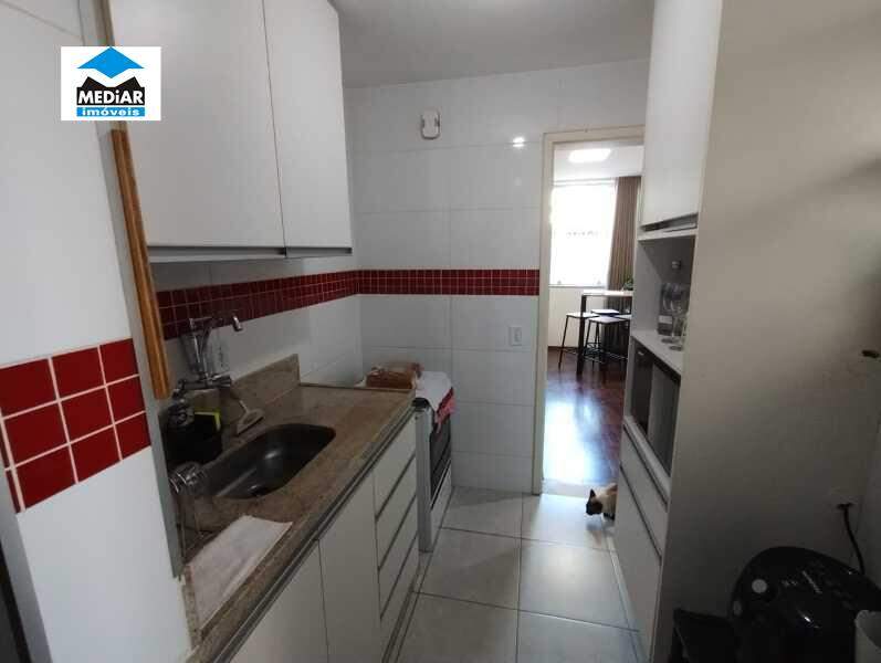 Apartamento à venda com 2 quartos, 90m² - Foto 9