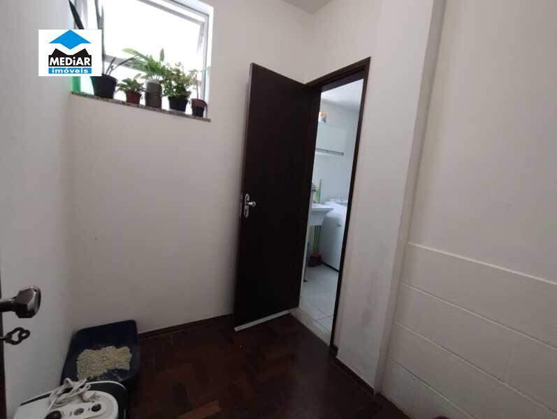 Apartamento à venda com 2 quartos, 90m² - Foto 8