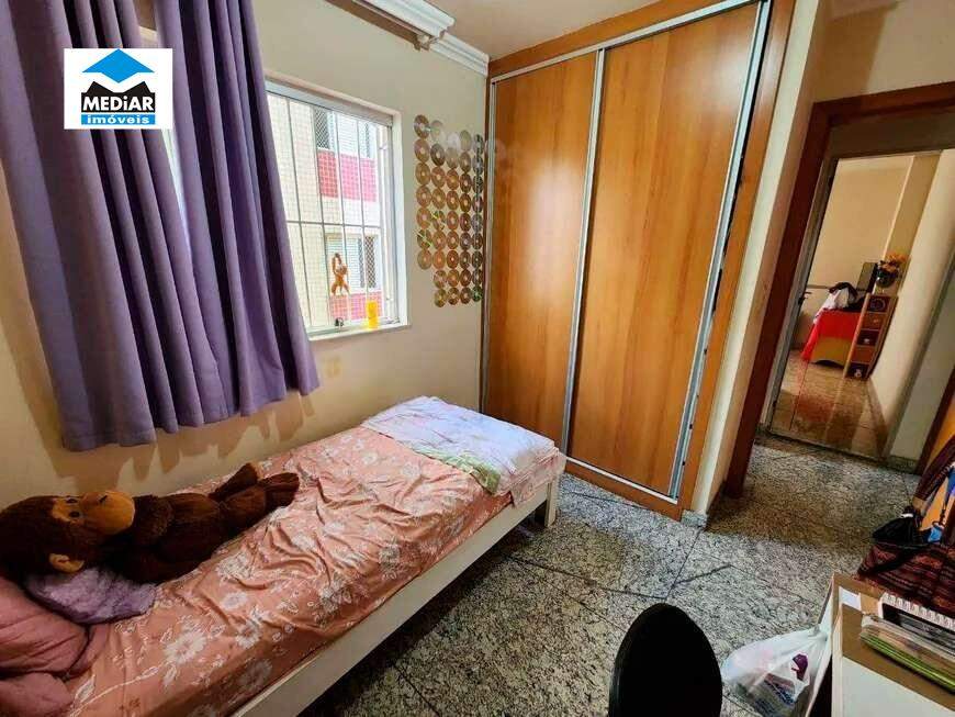 Cobertura à venda com 3 quartos, 130m² - Foto 4