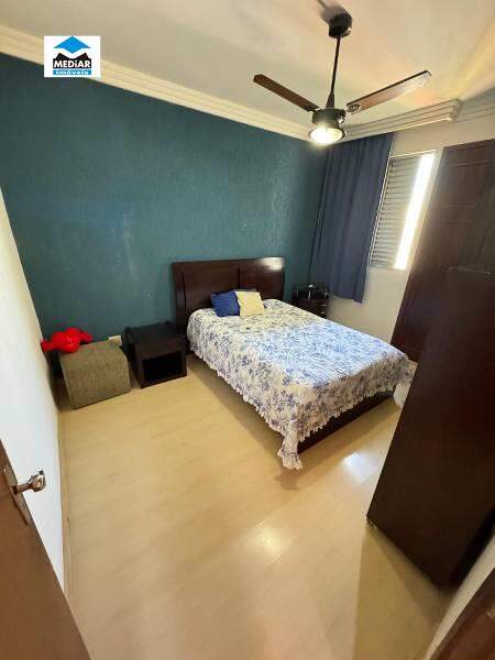 Apartamento à venda com 3 quartos, 100m² - Foto 12