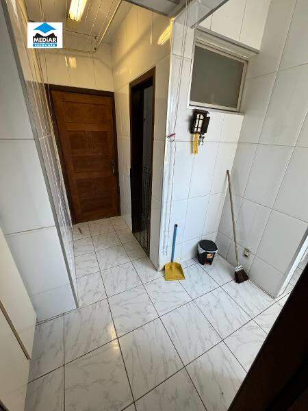 Apartamento à venda com 3 quartos, 100m² - Foto 17