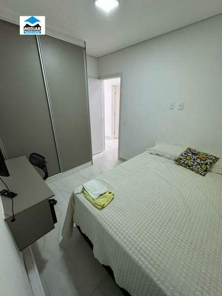 Apartamento à venda com 2 quartos, 60m² - Foto 12