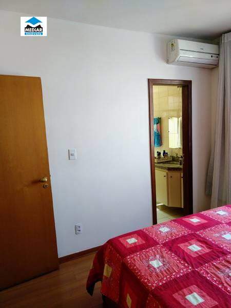 Apartamento à venda com 3 quartos, 117m² - Foto 12