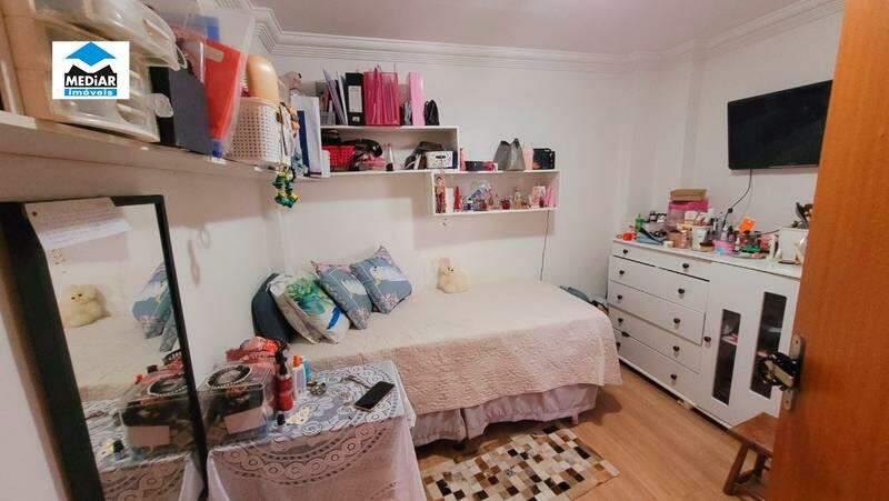 Apartamento à venda com 3 quartos, 90m² - Foto 12