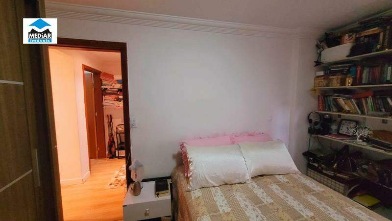 Apartamento à venda com 3 quartos, 90m² - Foto 15