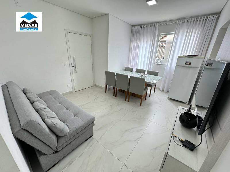 Apartamento à venda com 2 quartos, 130m² - Foto 2