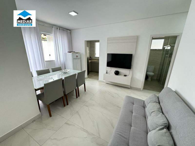 Apartamento à venda com 2 quartos, 130m² - Foto 23