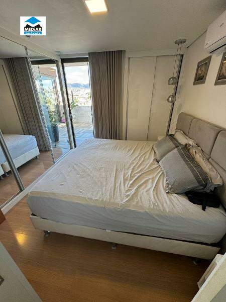 Apartamento à venda com 3 quartos, 202m² - Foto 16