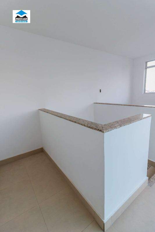 Cobertura à venda com 2 quartos, 110m² - Foto 12