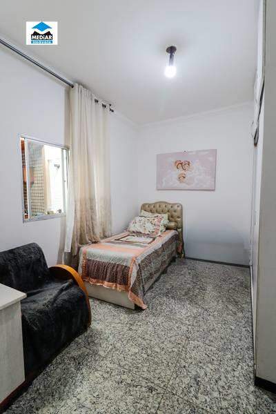 Casa à venda com 4 quartos, 400m² - Foto 12