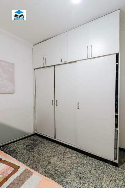 Casa à venda com 4 quartos, 400m² - Foto 13