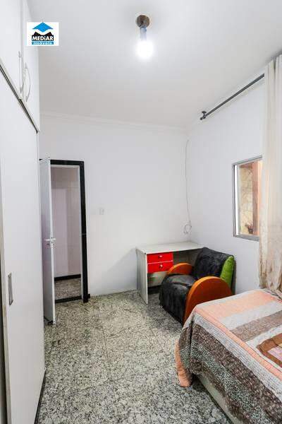 Casa à venda com 4 quartos, 400m² - Foto 15